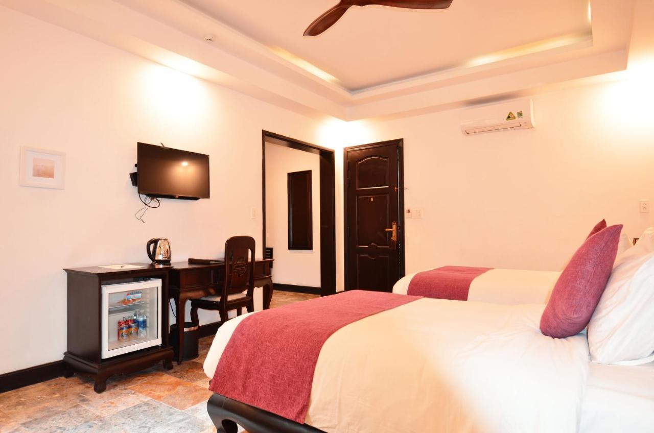 Hoian Central Hotel Хой Ан Екстериор снимка