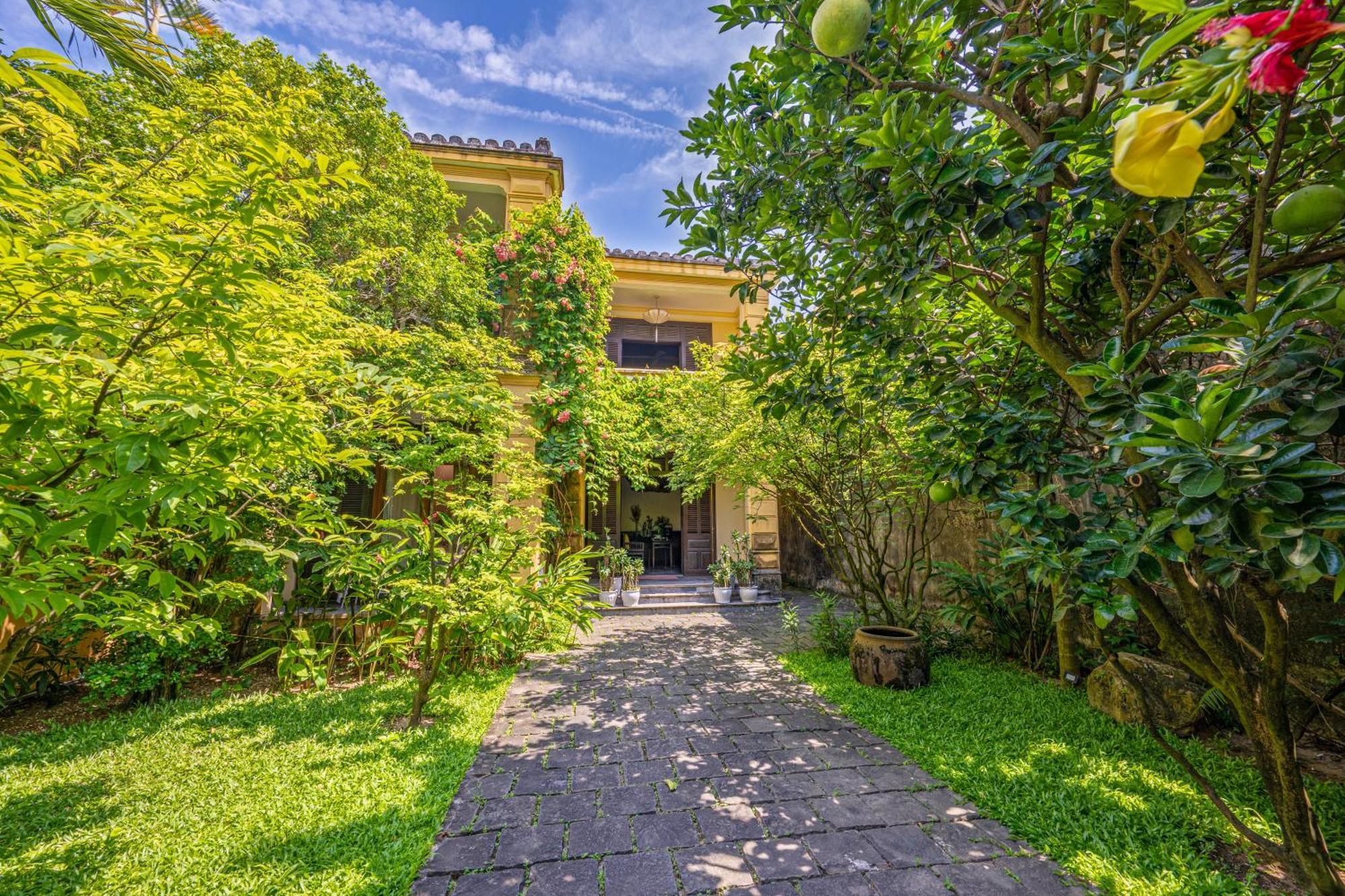 Hoian Central Hotel Хой Ан Екстериор снимка