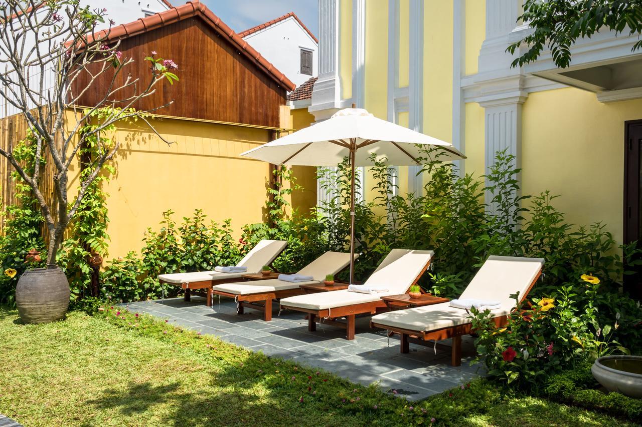 Hoian Central Hotel Хой Ан Екстериор снимка