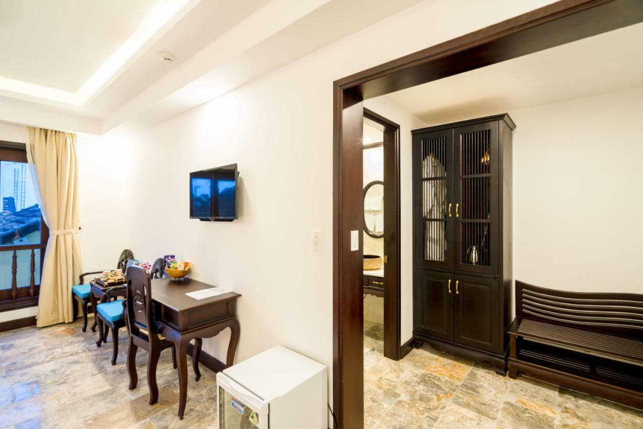 Hoian Central Hotel Хой Ан Екстериор снимка